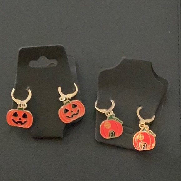 Handmade Halloween earrings. - Picture 2 of 4